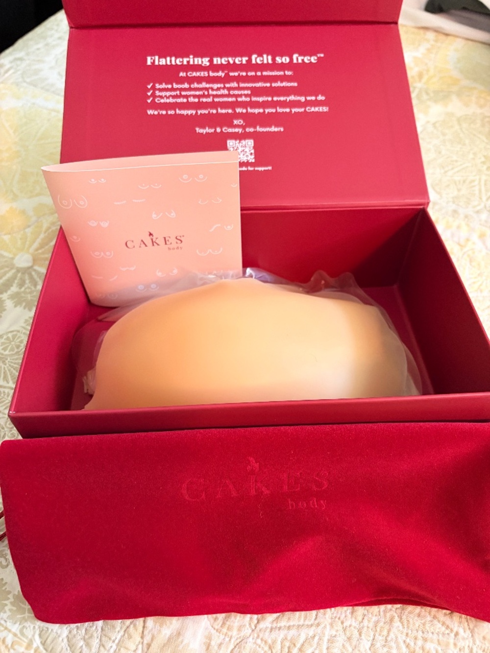 Size XL Honey CAKES body Cleavage Bra BNIB